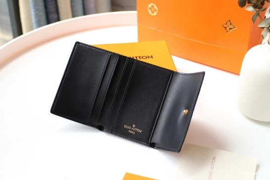 Affordable VUITTON LOUIS MICRO WALLET 0806